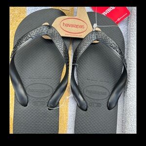 Havaianas Brazilian rubber sandals,Size 6,BNWT sealed in bag,black